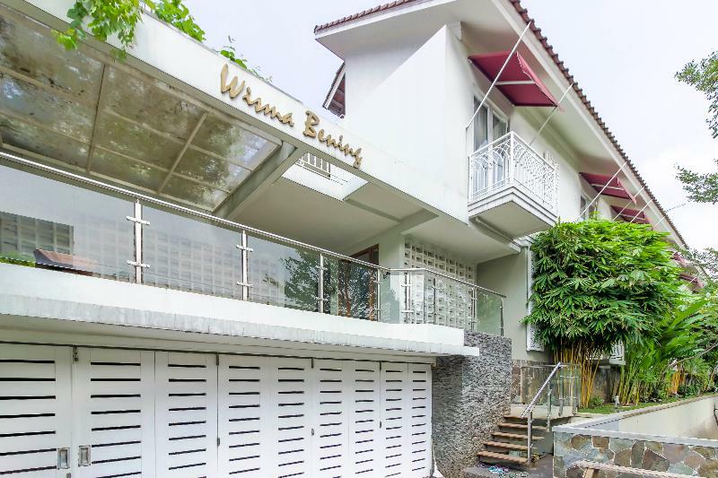 Hôtel Reddoorz Syariah Plus At Jatibening à Bekasi Extérieur photo